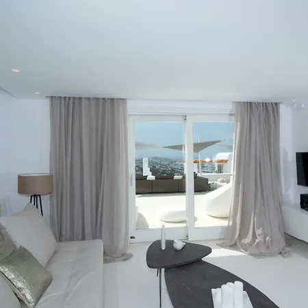 Diles Villas&suites Mykonos Tourlos