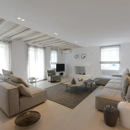 Diles Villas&suites Mykonos Villa Tourlos