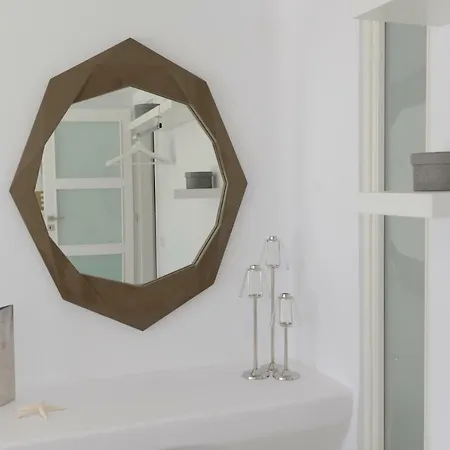 Diles & Mykonos * تورلوس