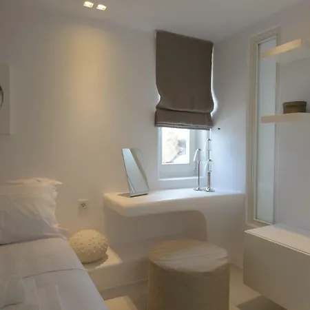 Diles & Mykonos فيلة