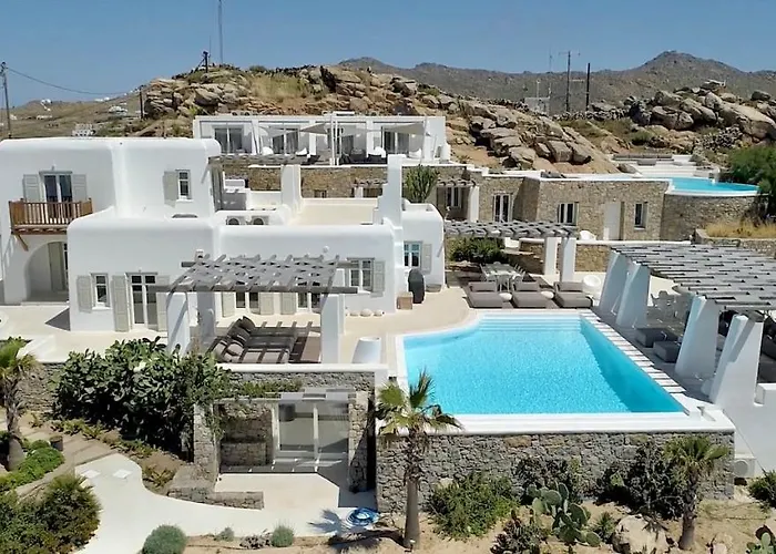Villa Diles & Mykonos Tourlos