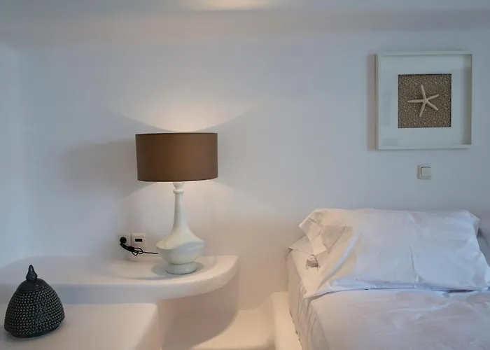 Diles & Mykonos Villa *