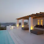 Diles & Mykonos Vila *