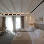 Villa Diles & Mykonos