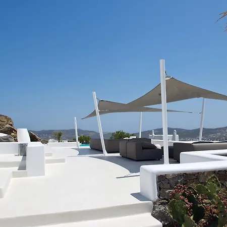Diles & Mykonos